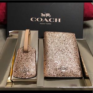 ❌SOLD❌Coach Luggage Tag and Passport Cover